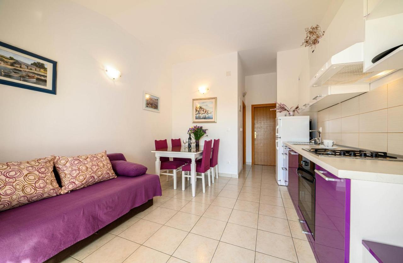 Apartments Vala Zaboric - With Boat Mooring المظهر الخارجي الصورة