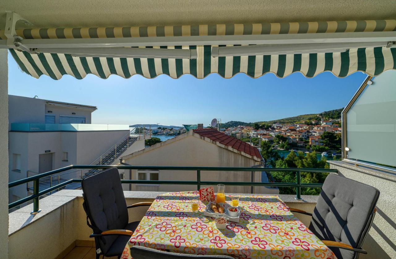 Apartments Vala Zaboric - With Boat Mooring المظهر الخارجي الصورة