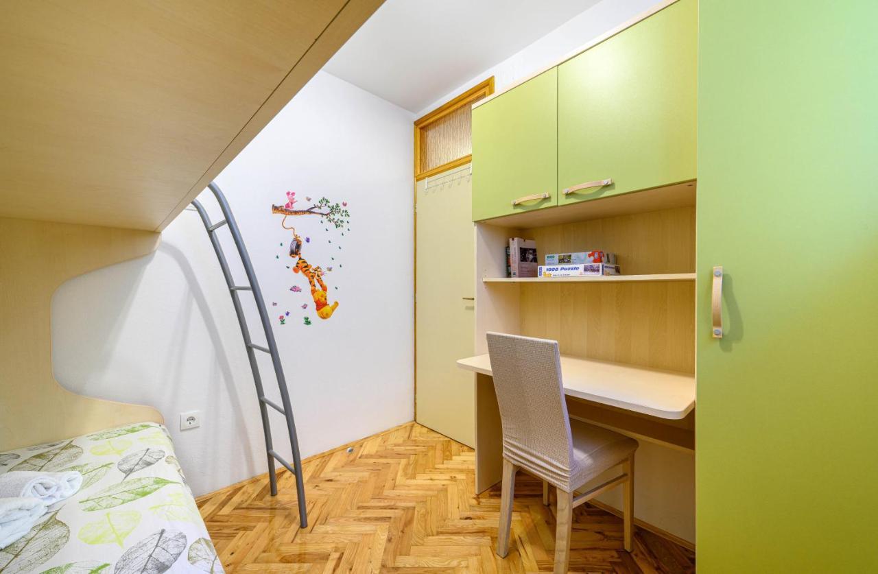 Apartments Vala Zaboric - With Boat Mooring المظهر الخارجي الصورة